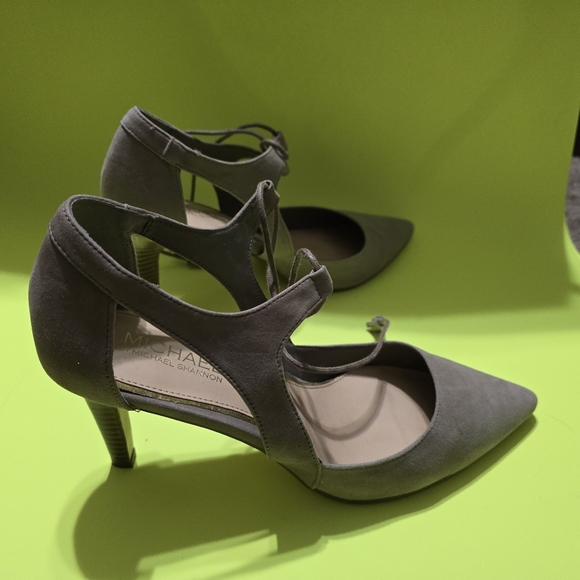 Michael by Michael Shannon Heels - Picture 12 of 16